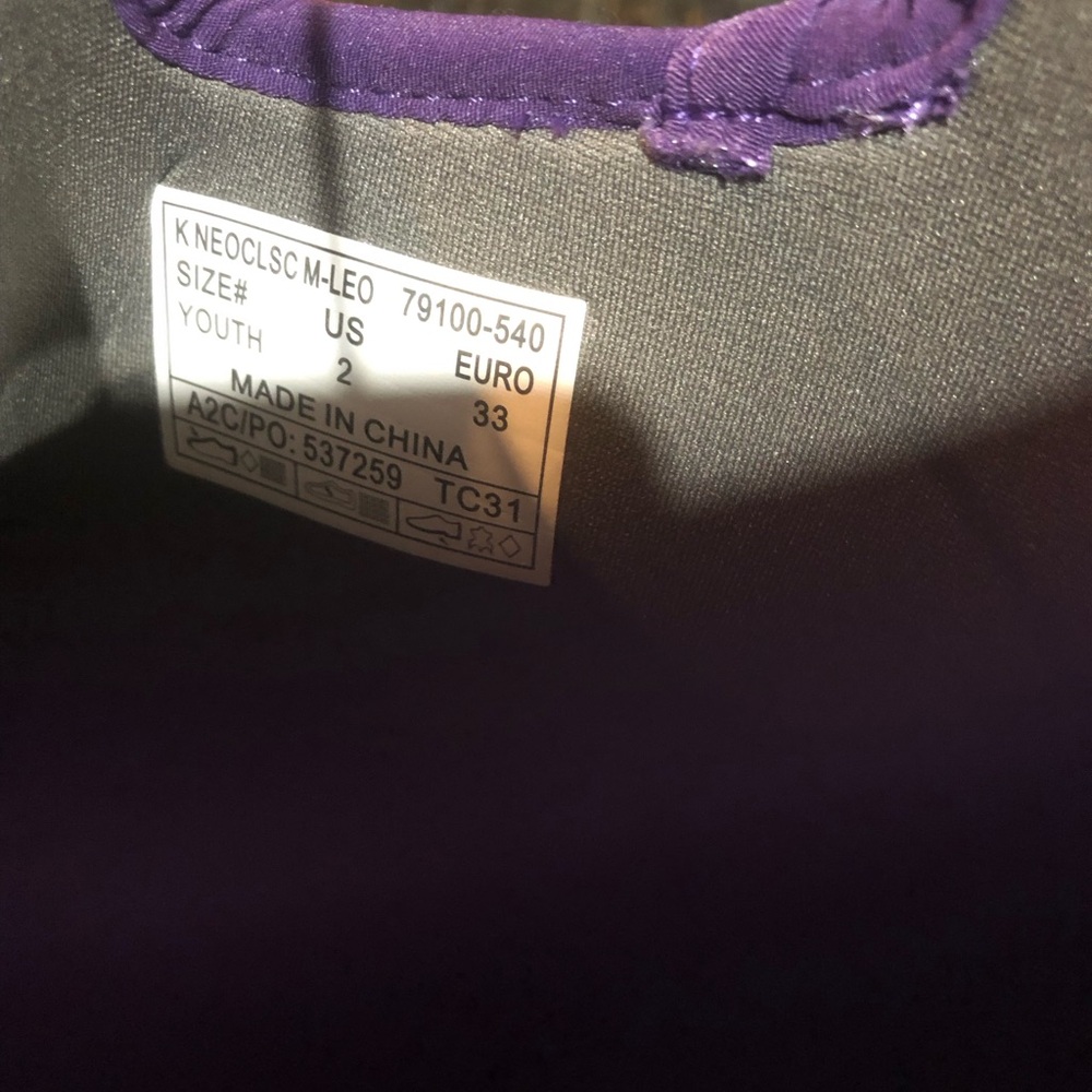 Bogs Purple Kids Neoprene Boots with Multicolor Leopard Shaft - Picture 6 of 6